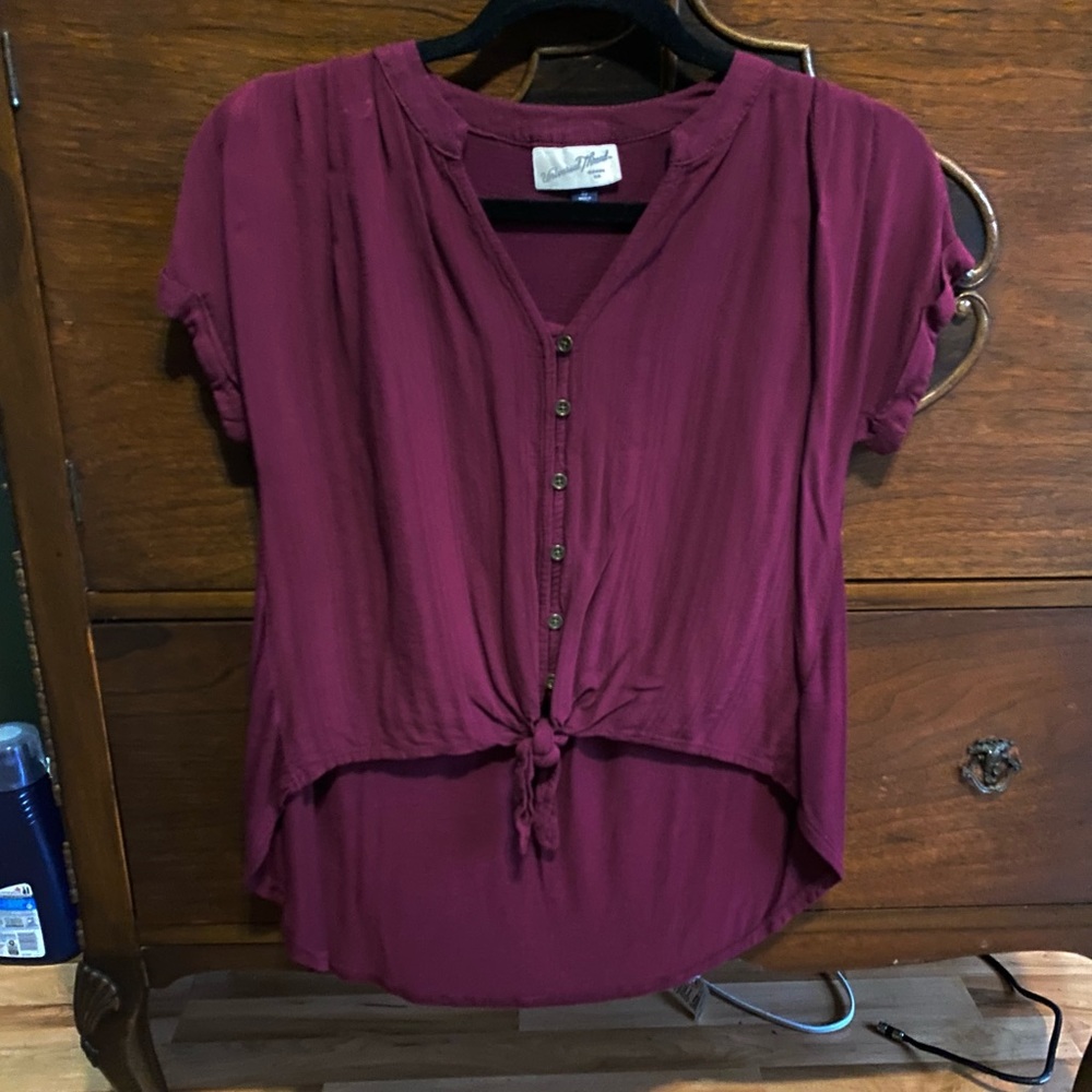 Loose Tie Shirt